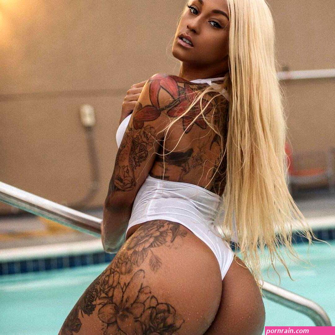 Mizz Twerksum Photos 6