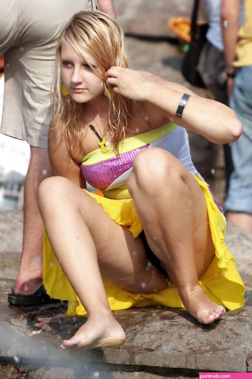 Upskirt