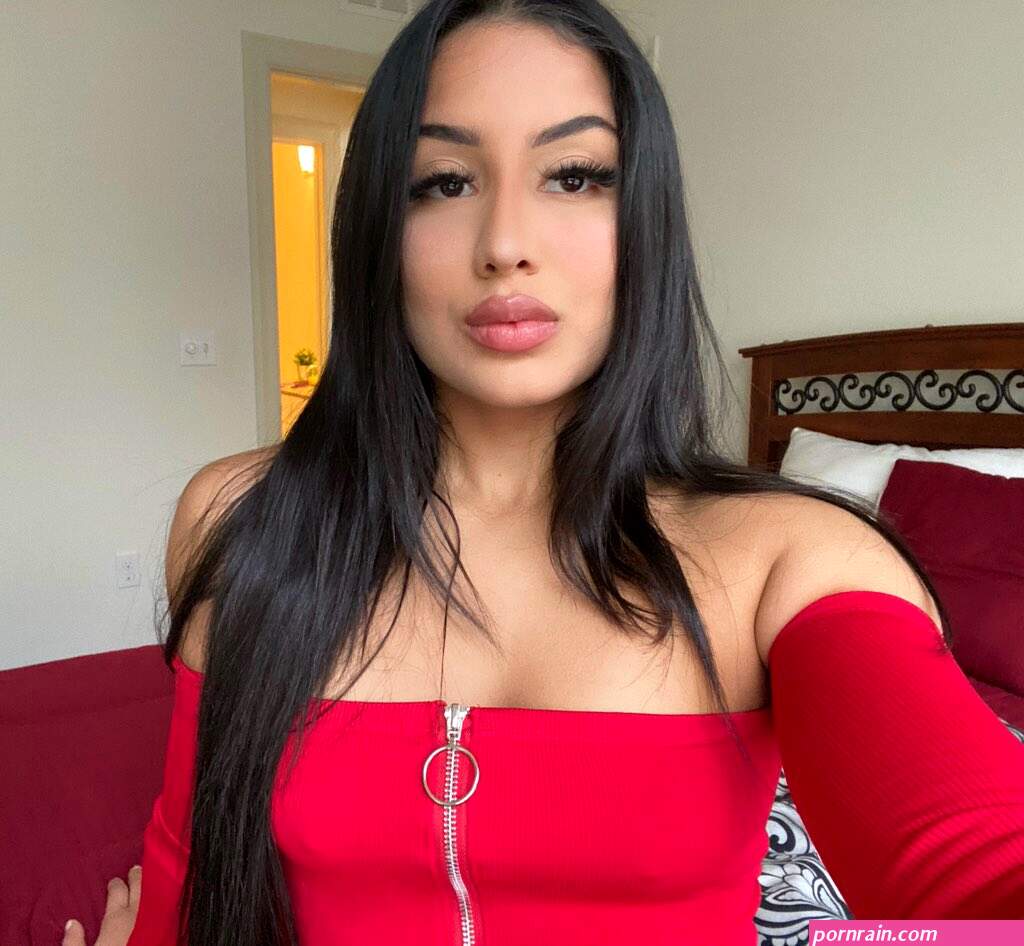 Snackychannn OnlyFans Reviews | RateMyEgirl