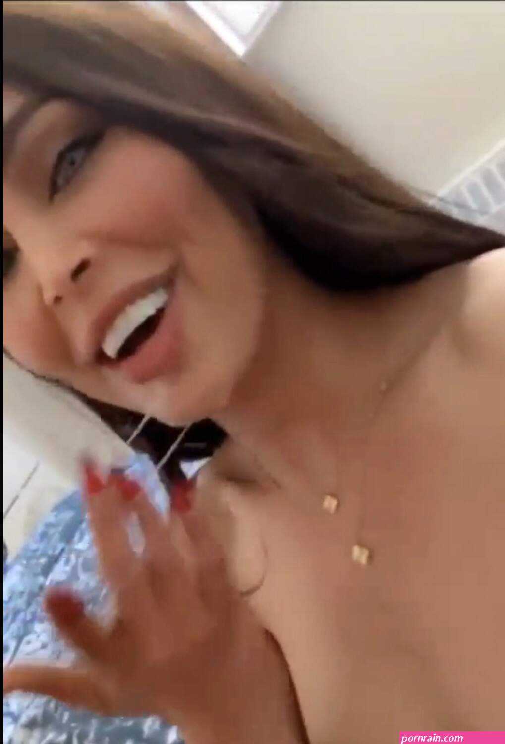 Hot Persian Milf Giving it her all