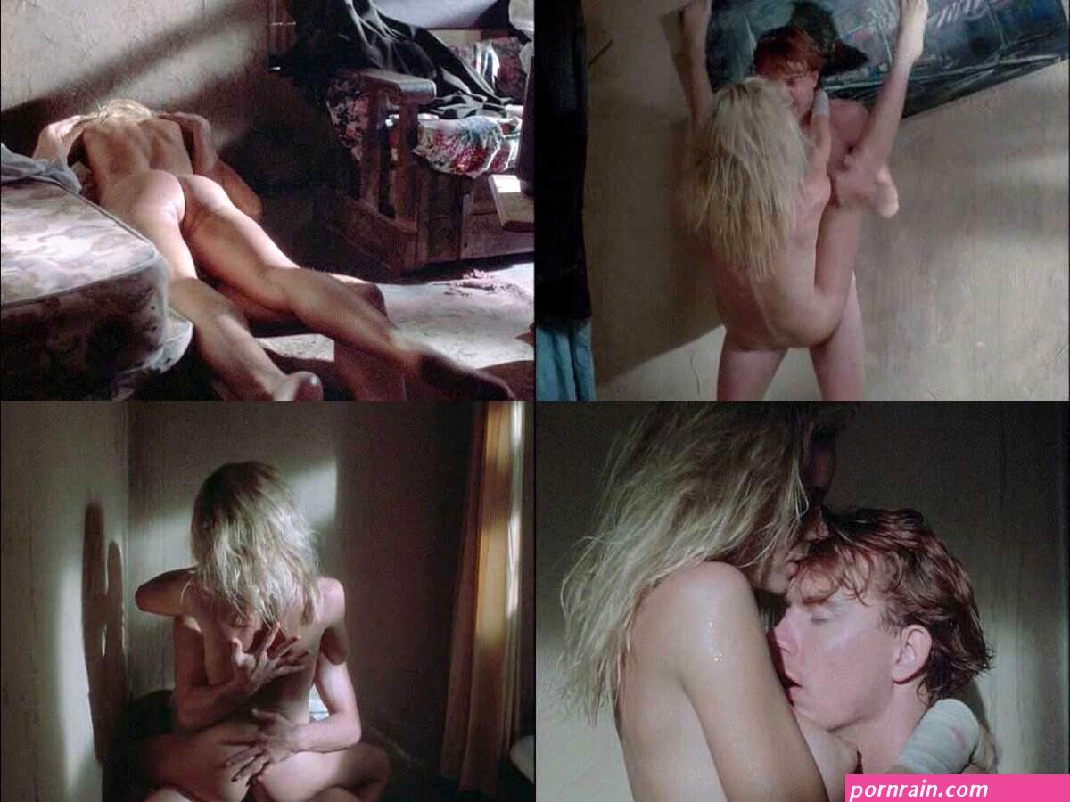 Kelly Lynch nude