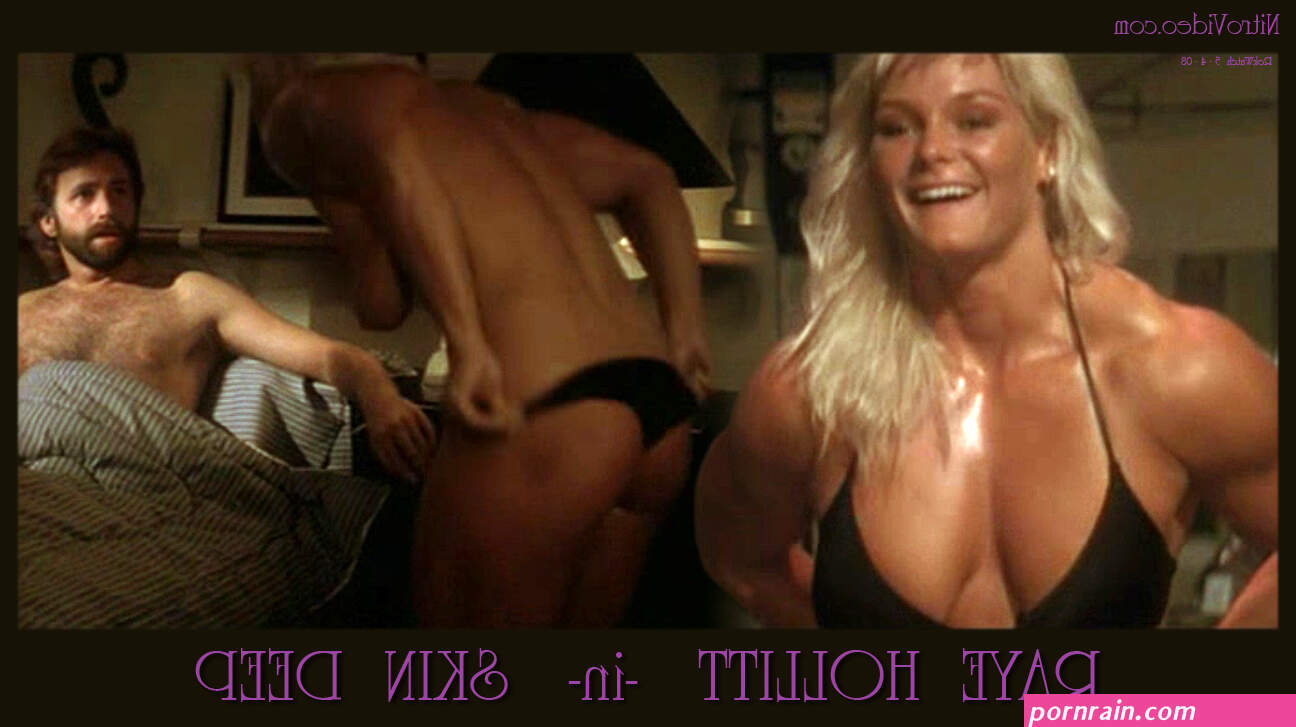 Raye Hollitt Nude