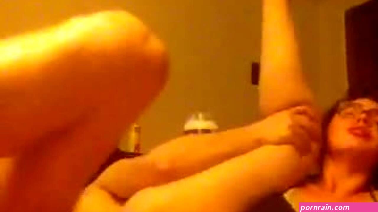 Convinced tinder girl to shoot porn and it gets really intense