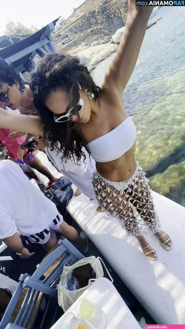 Madison Pettis madisonpettis Nude OnlyFans Leaked