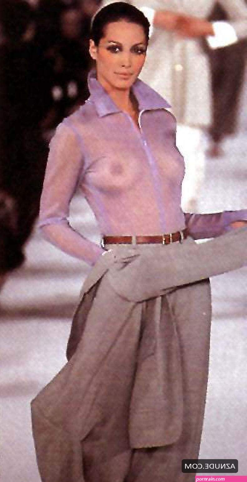 CHRISTY TURLINGTON Nude