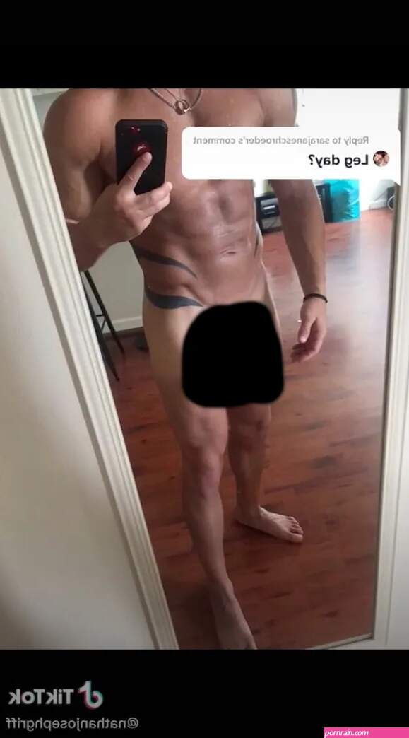 Teen Mom fans shocked as Jenelle Evans ex Nathan Griffith posts completely naked photo on TikTok to show off leg day