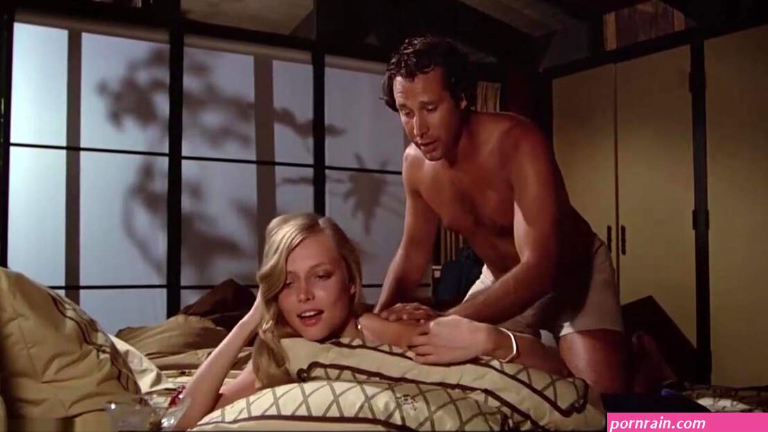 Old school celebrity Cindy Morgan nude in Caddyshack