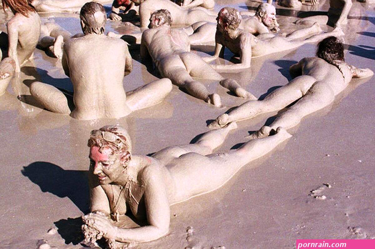 38 Of The Most Insane Pictures Ever Taken At Burning Man