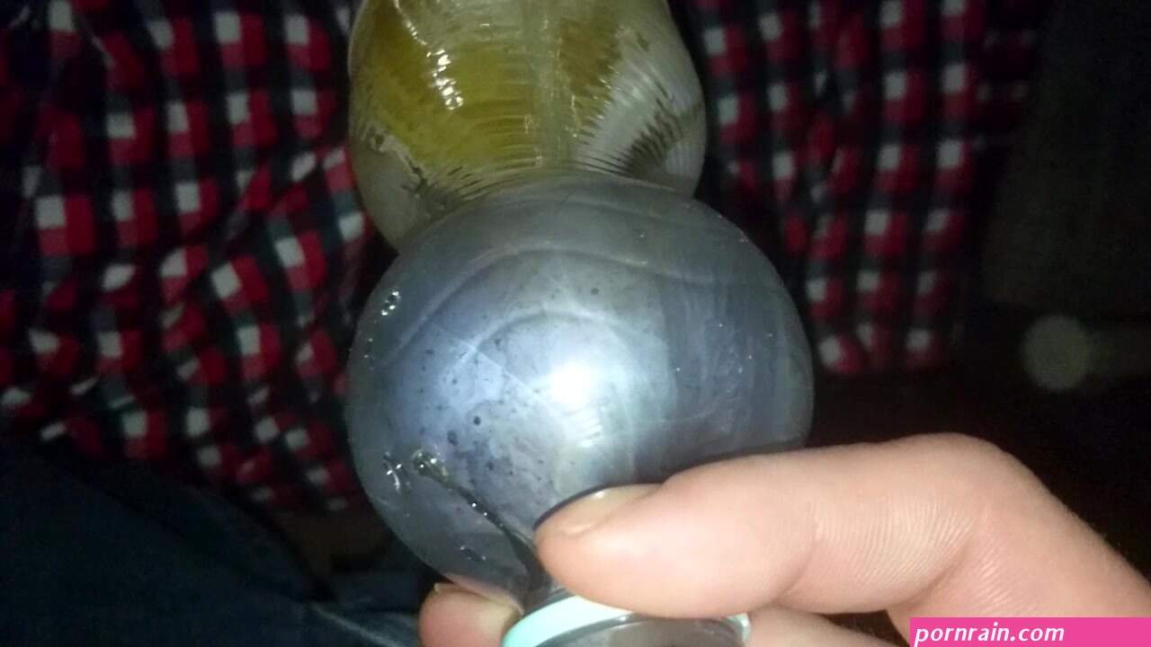 Drinking strangers cum from my bladder