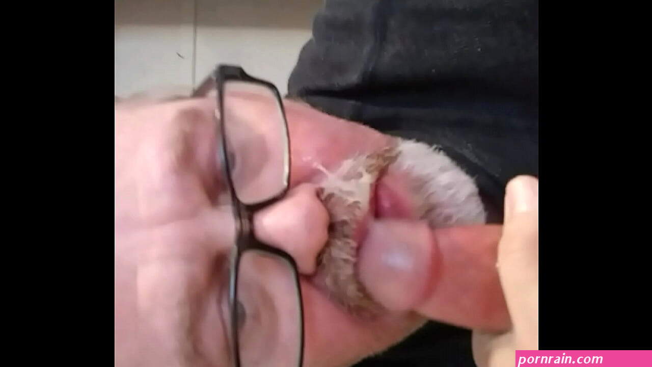 Stranger cums in my mouth