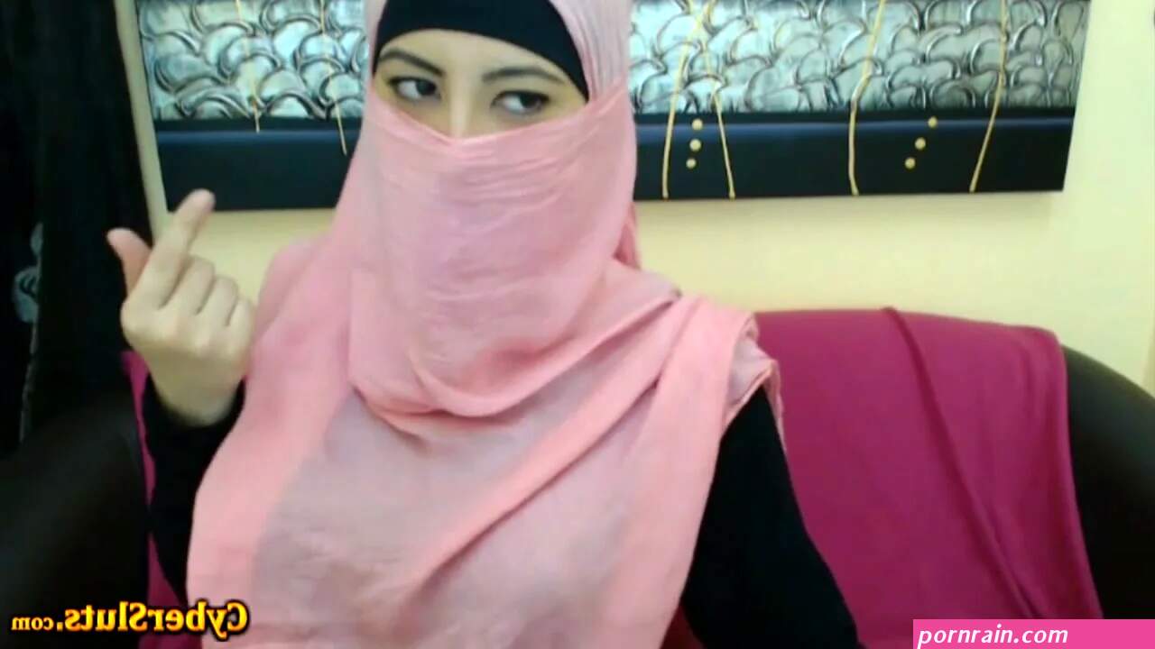 Real Shy Arab Girls Naked only on Cybersluts