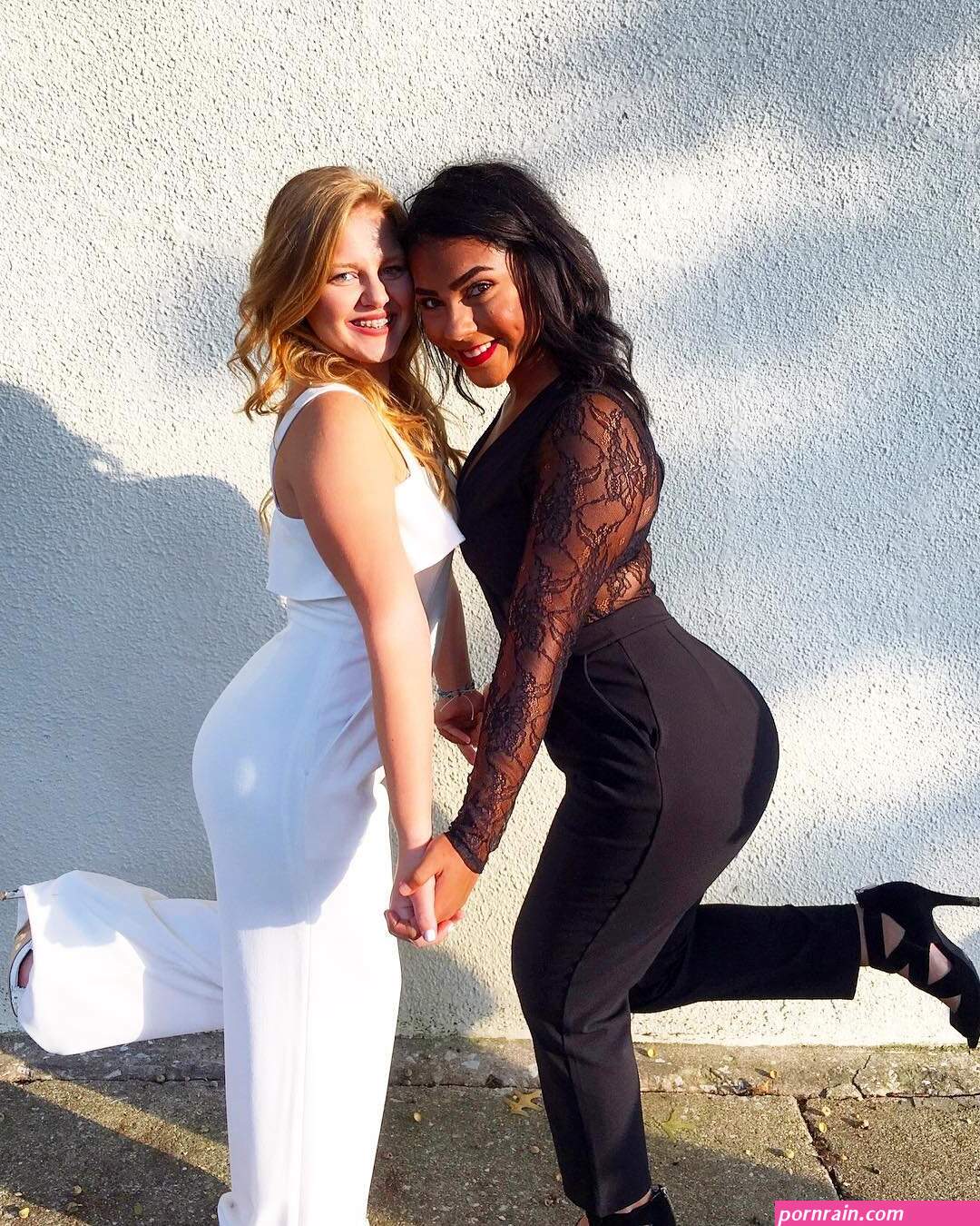 Sexy thick black girl