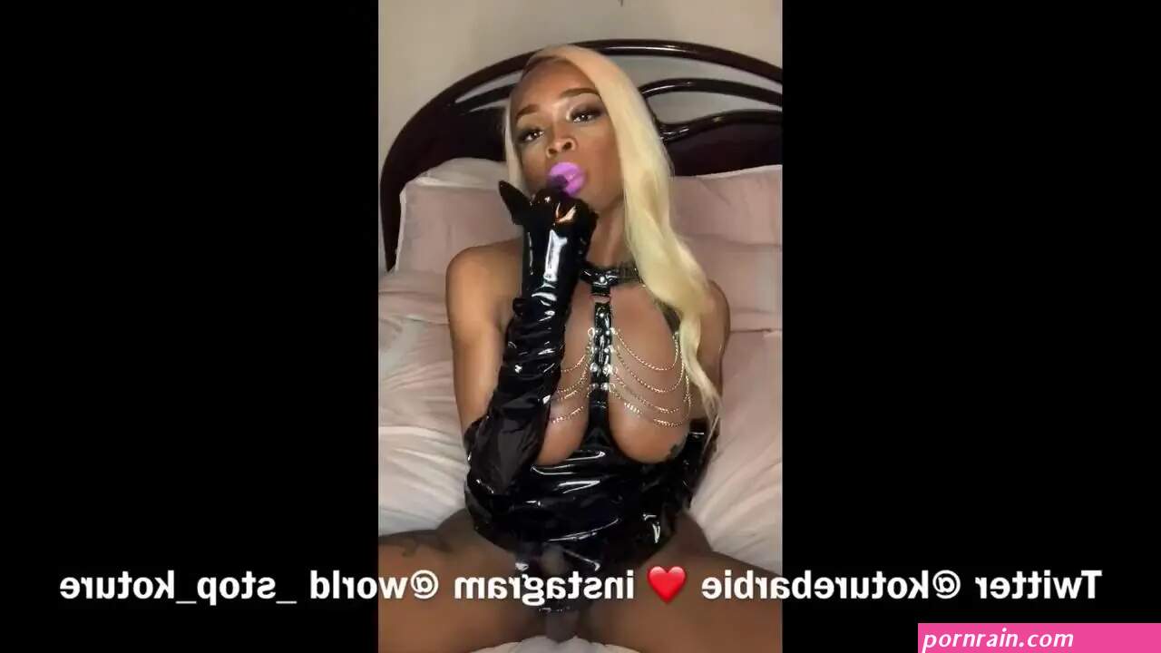 Ebony shemale adores anal fuck and rough BDSM with clients