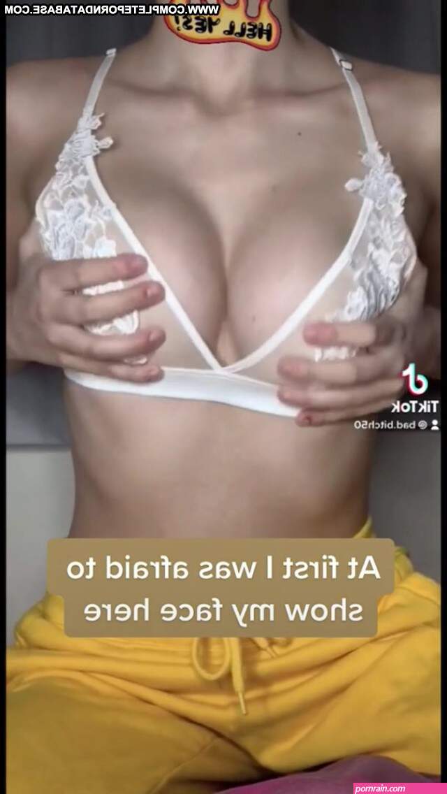 Bad Bitch 50 Naked Sex Porn Brunette Flashing Titty Drop Influencer Aka