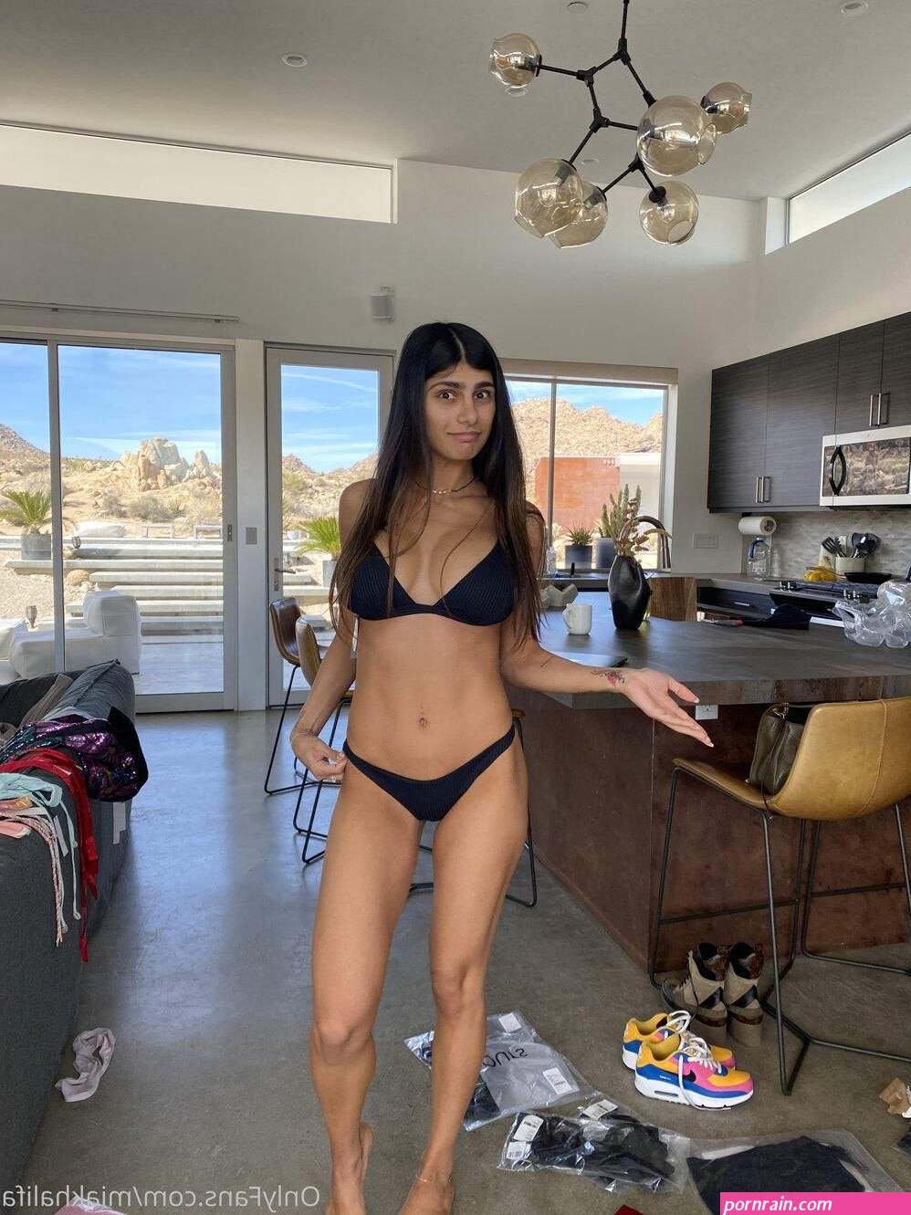 Mia Khalifa Lingerie Try-On Haul Onlyfans Set Leaked