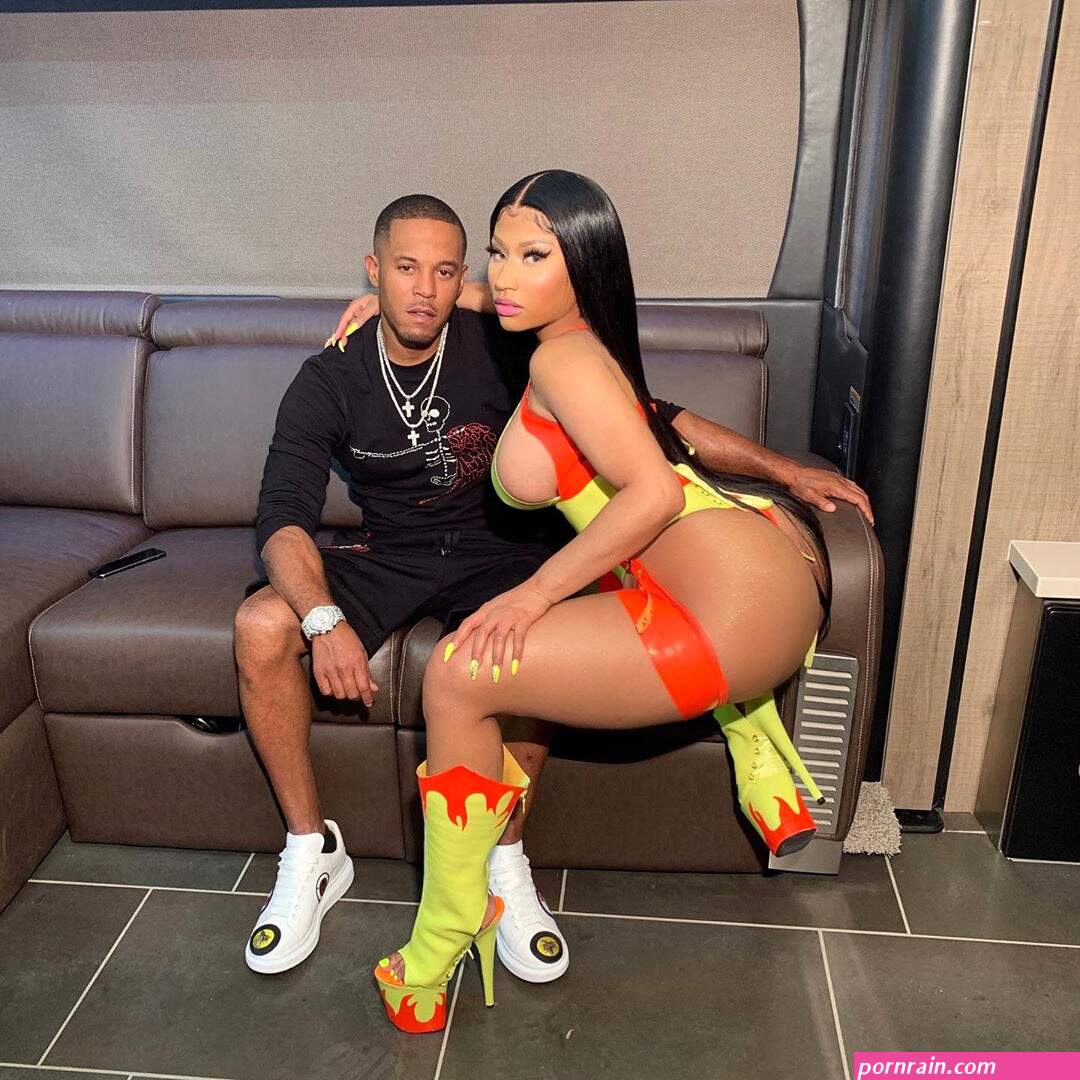 Nicki Minaj goes nearly NAKED and poses topless to promote her return to music