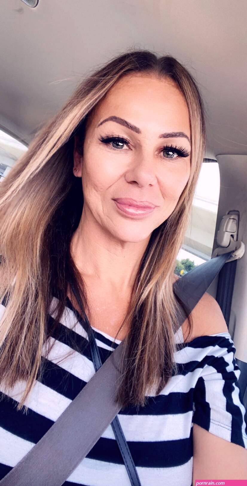 1 210-317-2283
