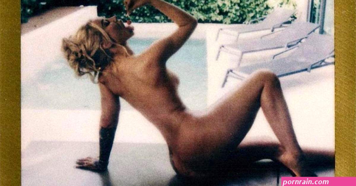 Iggy Azalea goes XXXTRA with OnlyFans