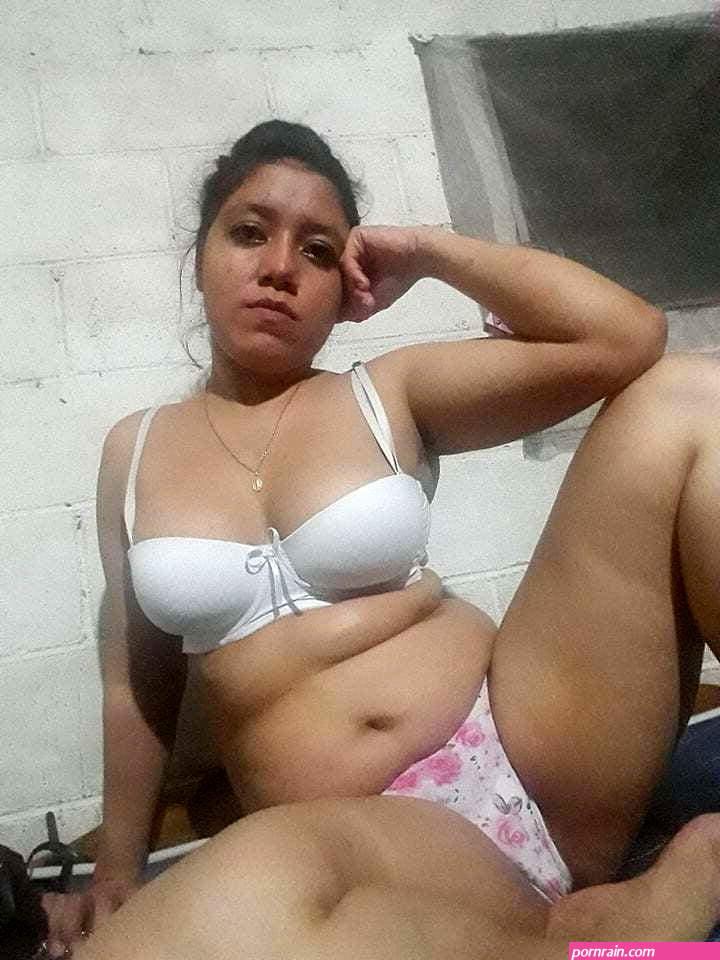 My friend in El Salvador 25 years old Porn Pictures XXX Photos Sex Images 3752103