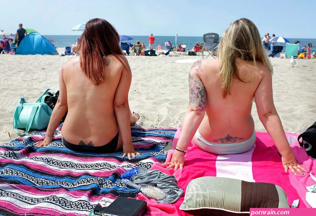 Justices turn away appeal of women who went topless at beach
