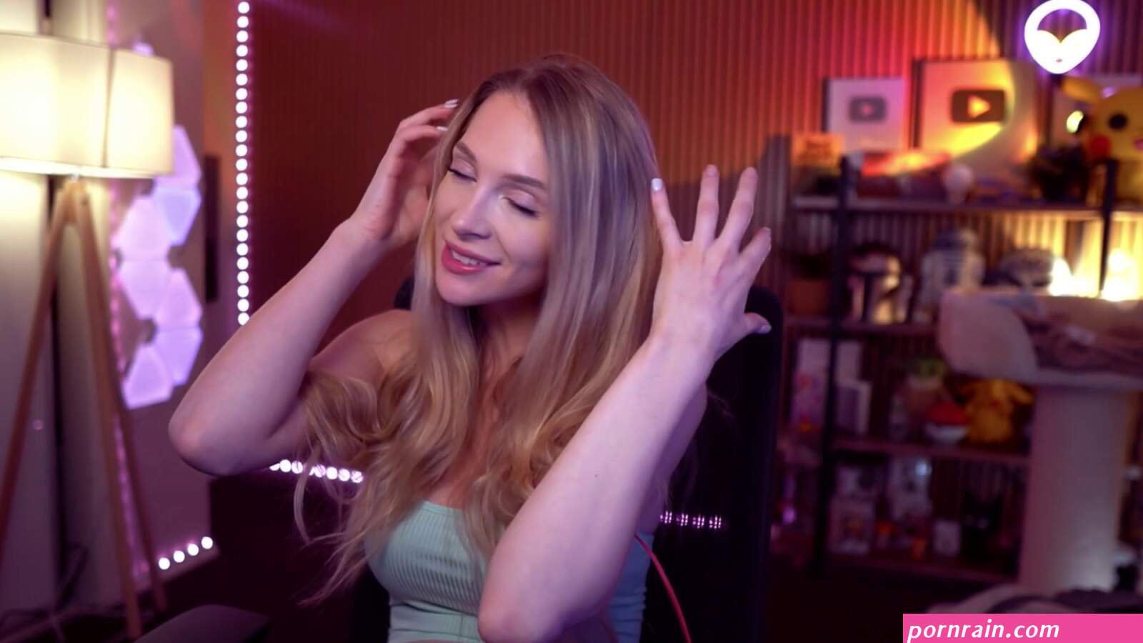 Bebahan Leak Reacting To Porn Videos