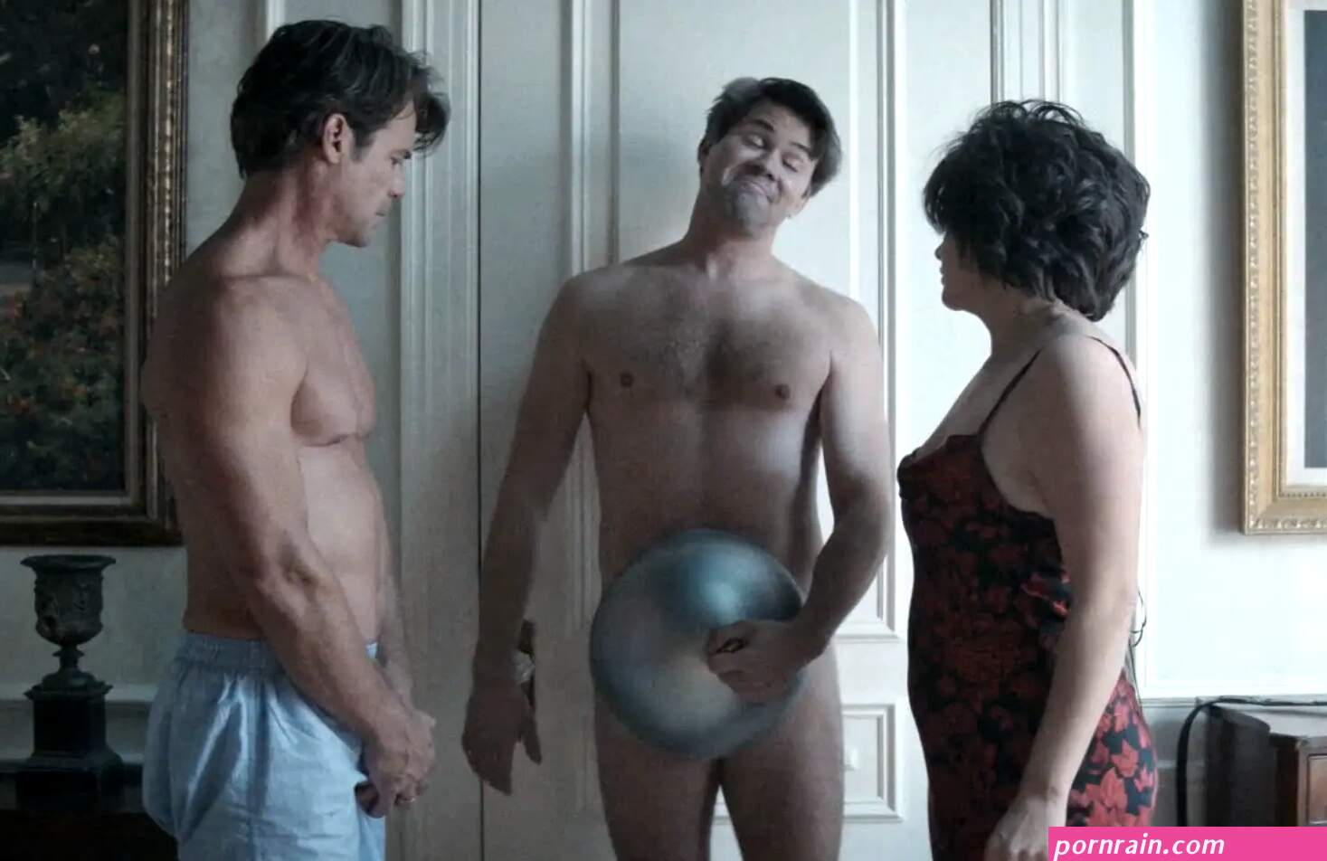 How Black Mondays Nudity Is Turning a Premium Cable Trope On Its Head