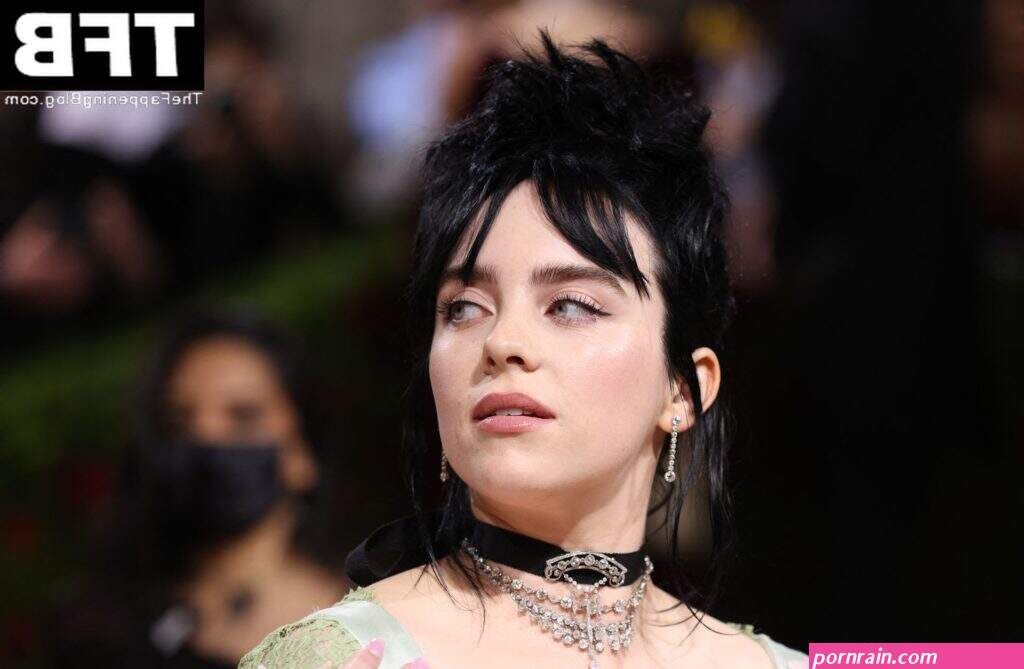 Billie Eilish Showcases Nice Cleavage at The 2022 Met Gala in NYC 155 Photos