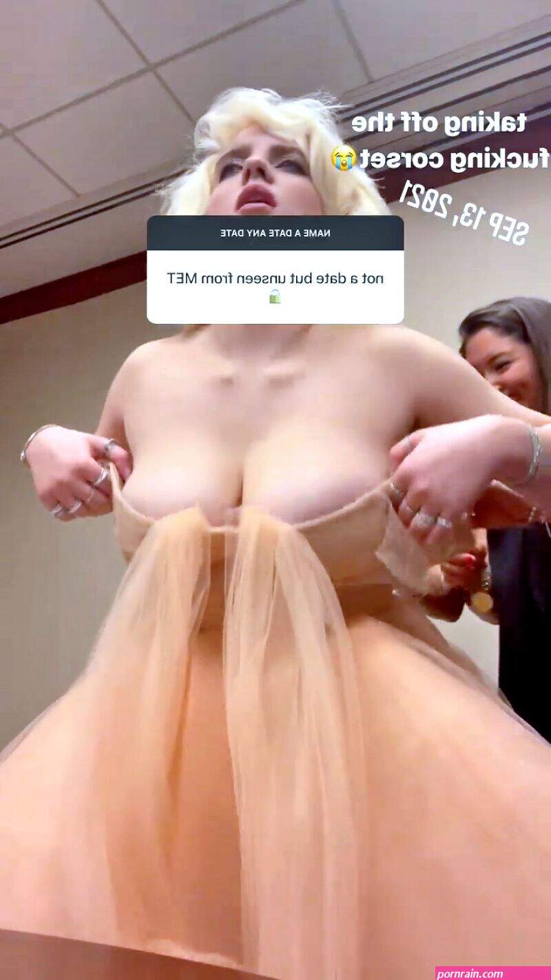Billie Eilish Big Tits