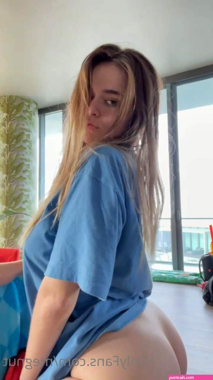 Megnutt02 Nude Ass Click My Profile To Watch Full Videos 0