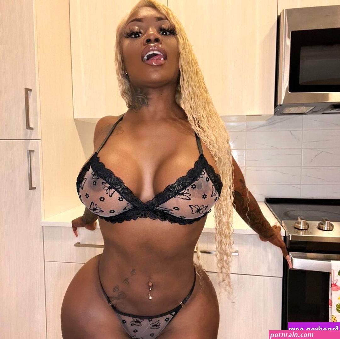 prettiipaaiid paiidprettii prettiipaaiid leaked nude photo from OnlyFans and Patreon 0004