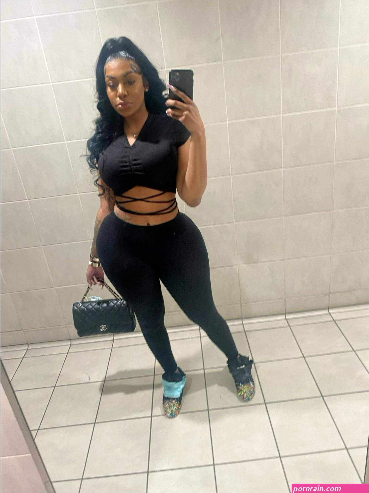 IG: prettiidenaii on X: bigpeezyyy DETROIT! Im from the Westside baby