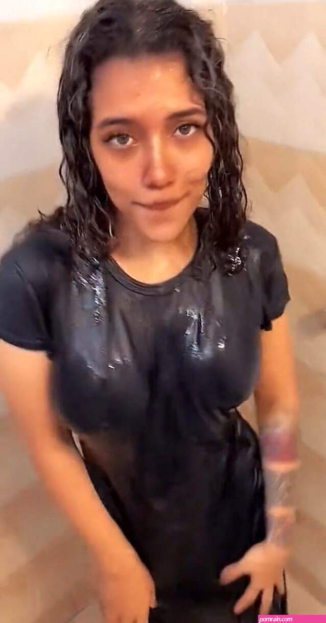 Name of her? 1414268 answered