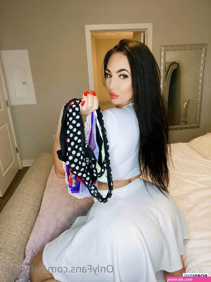 Vallyxoxo Nude Leaked
