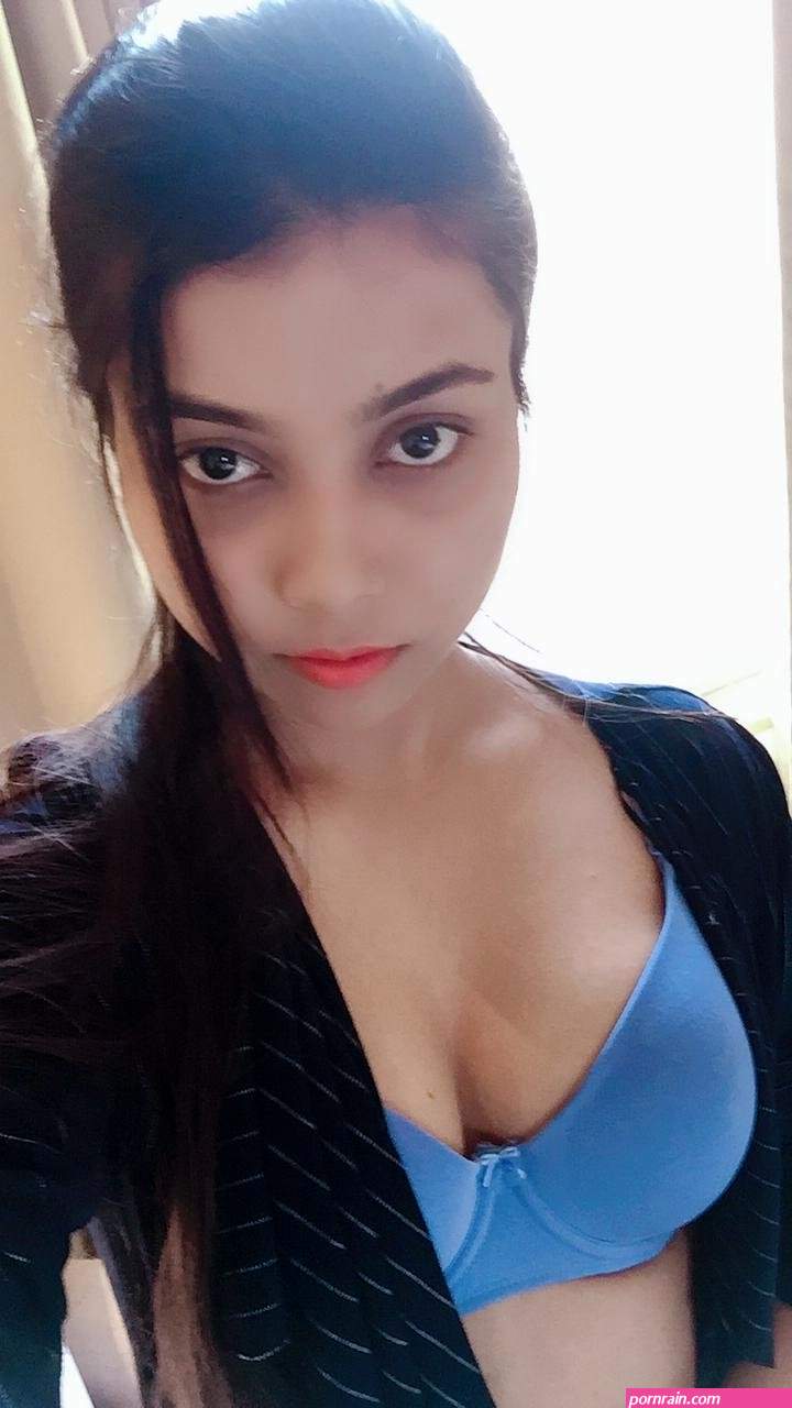 Nisha Xy Cam Video Service Girl Indian escort in Ahmedabad