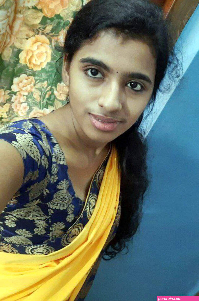 Dusky Mallu GF Nude Selfie Pics For Lover