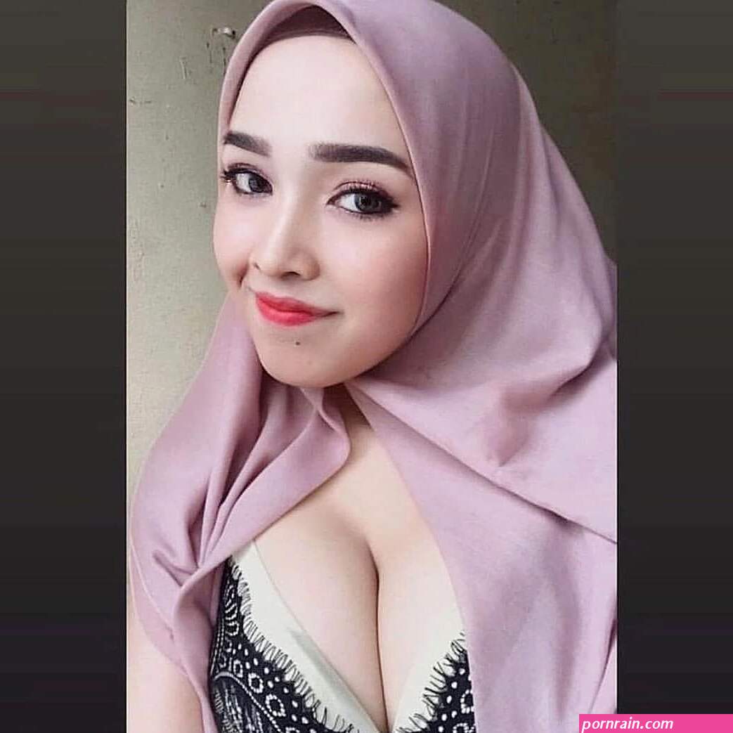 Jilbab Hot