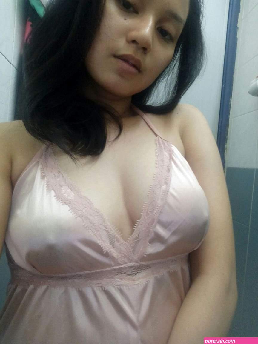 Igo jilbab bugil