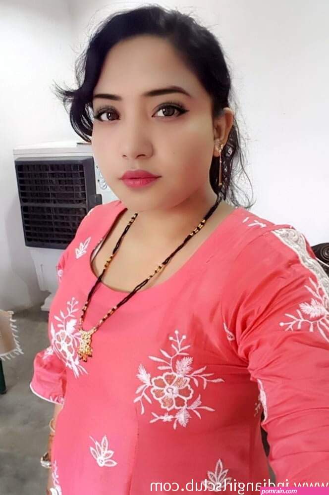 Chubby Indian Bhabhi Honeymoon Sex Big Boobs Fondled