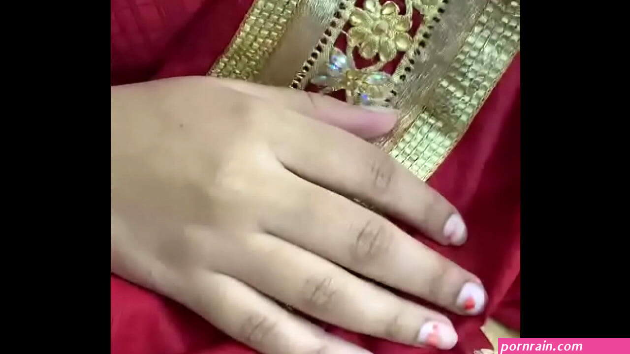 Big boobs in suit n salwar