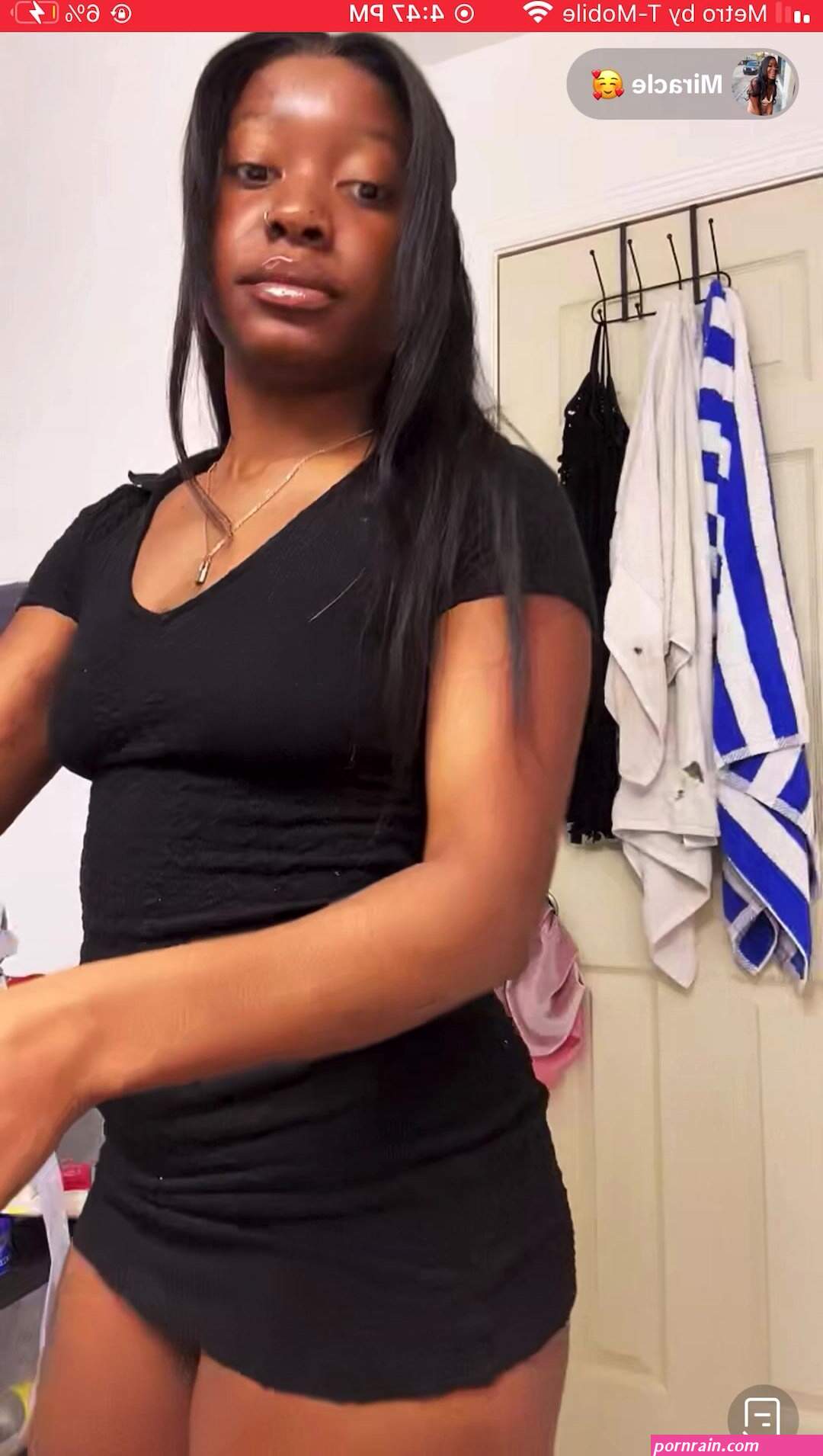 Tiktok thot pussy slip