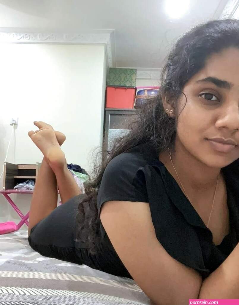 Tamil girl nude pics for boyfriend 9 pictures
