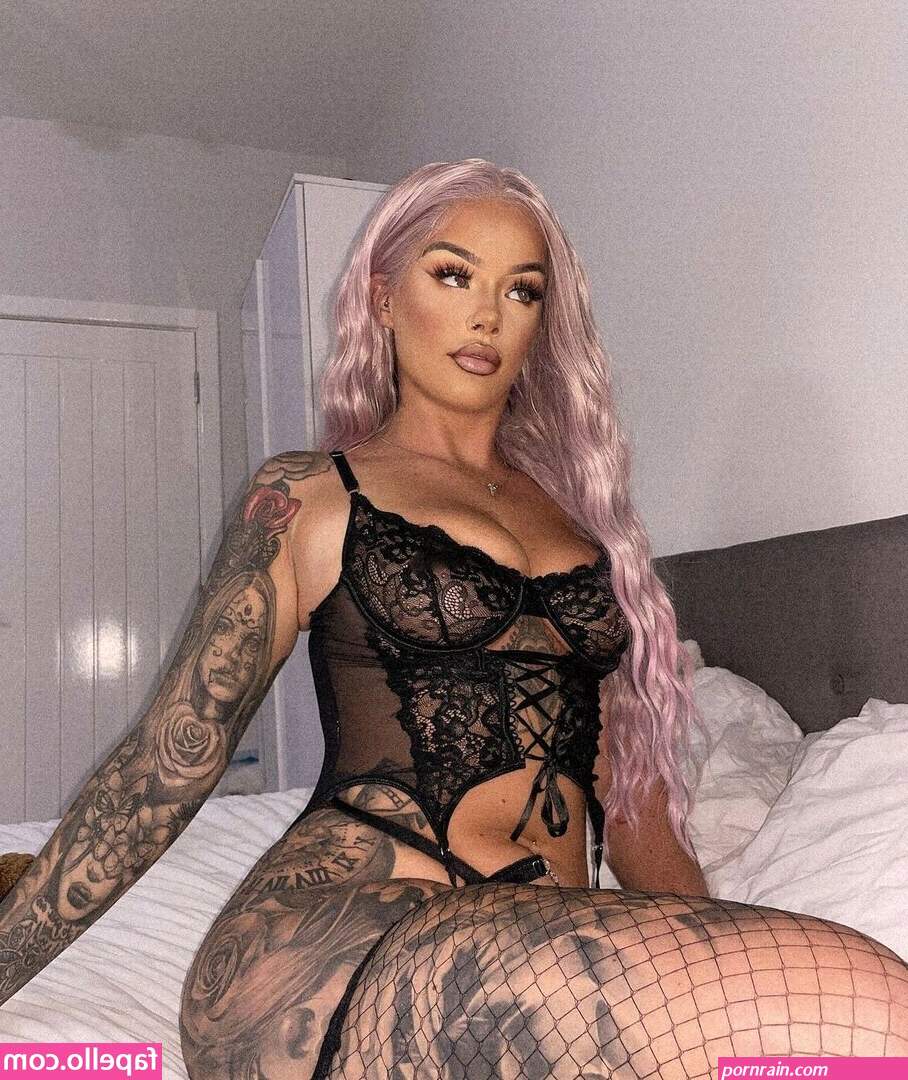 Jessixaarose I.G: jessixaarose OF:sophieriver Sophie River jessixaarose Nude Leaked OnlyFans