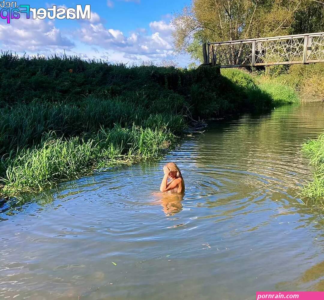 Sophie Pettifer Nude OnlyFans Leak Picture lhR8Jh6e3c