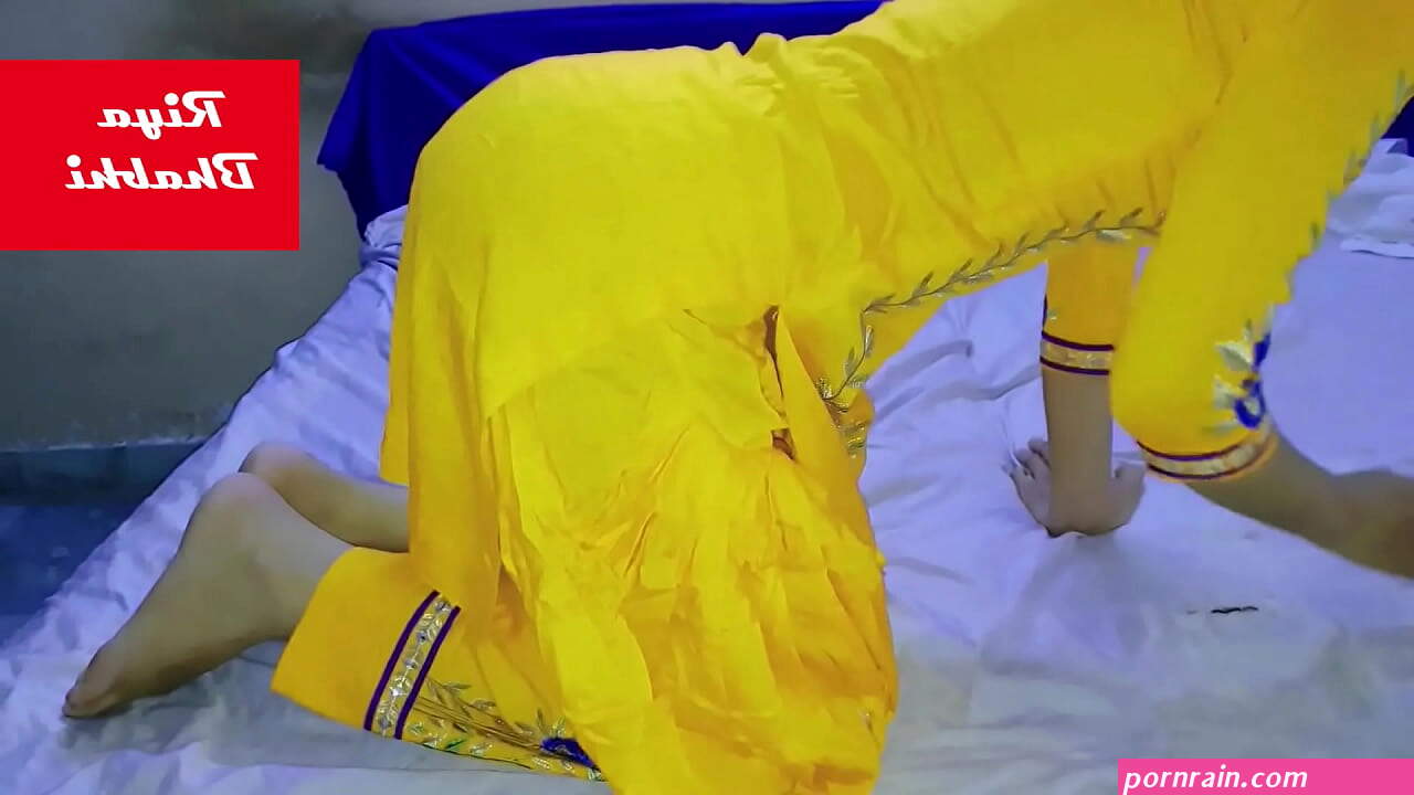 How cool do you look in the yellow suit today I am feeling like it Fuck to me