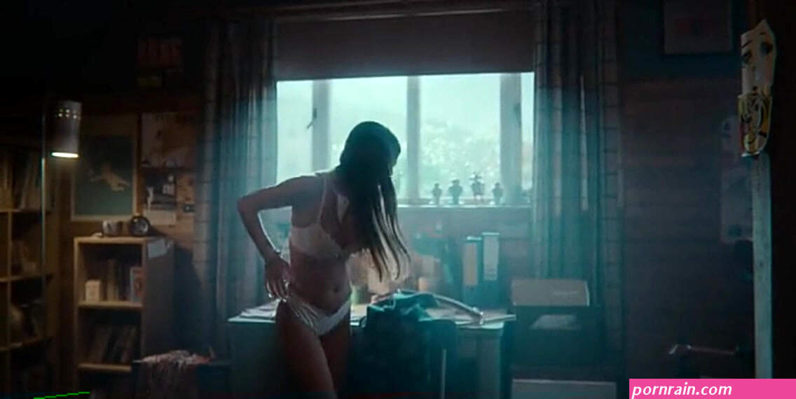 Nude video celebs Mimi Keene sexy