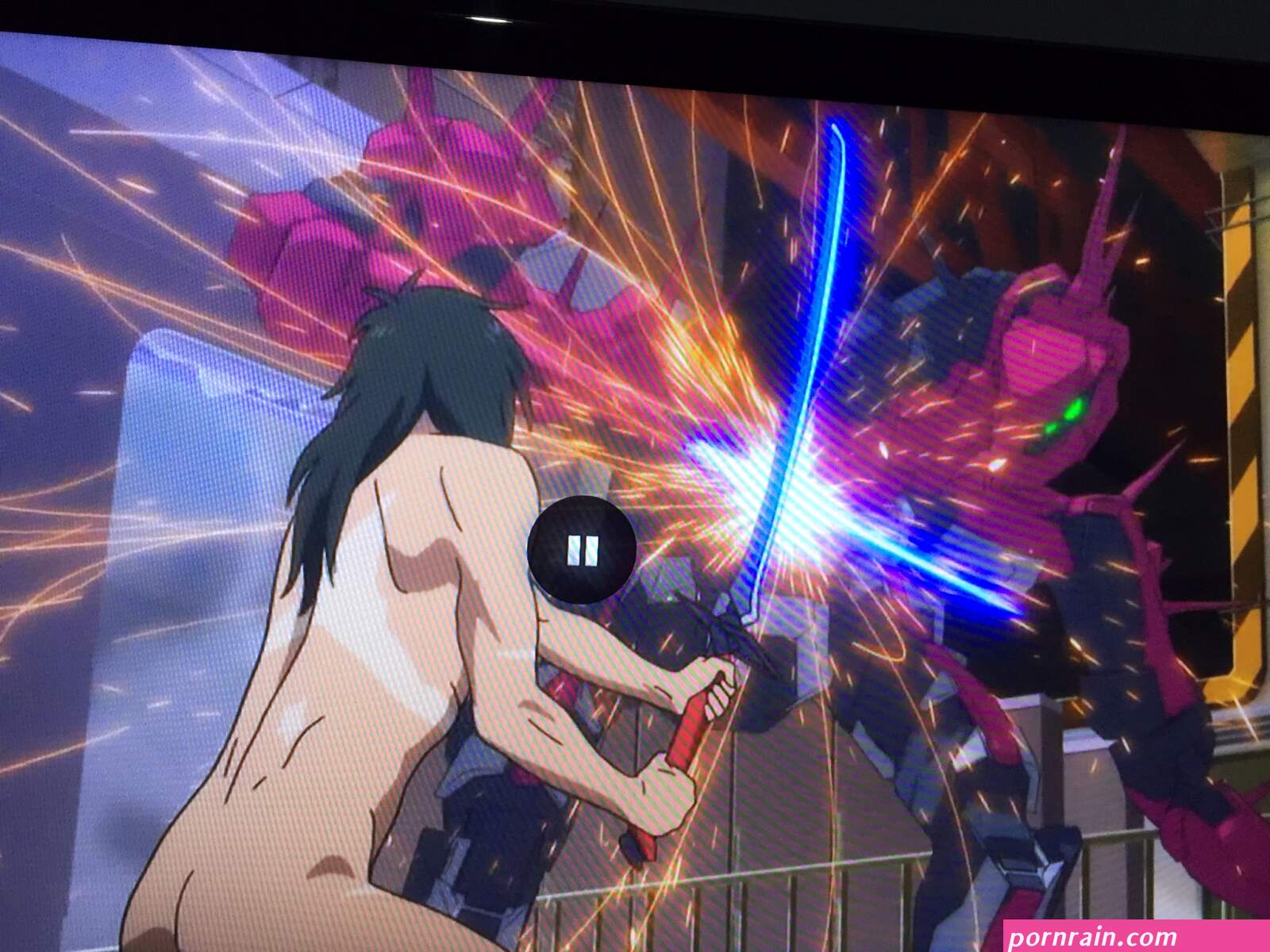 Lia on X: Naked guy wielding a sword and fighting with alien mecha. Kuromukuro is off to a good start. anime