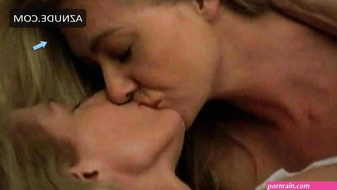 PORTIA DE ROSSI Nude