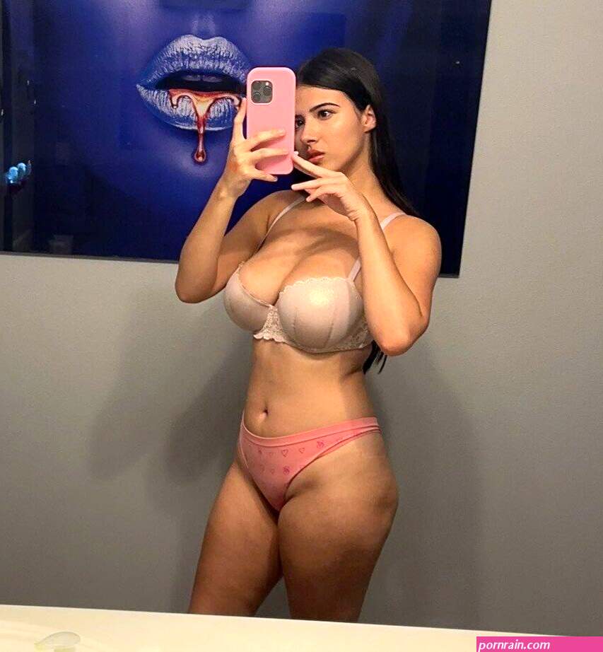 strawberrytabby onlyfans ch3ck bi0