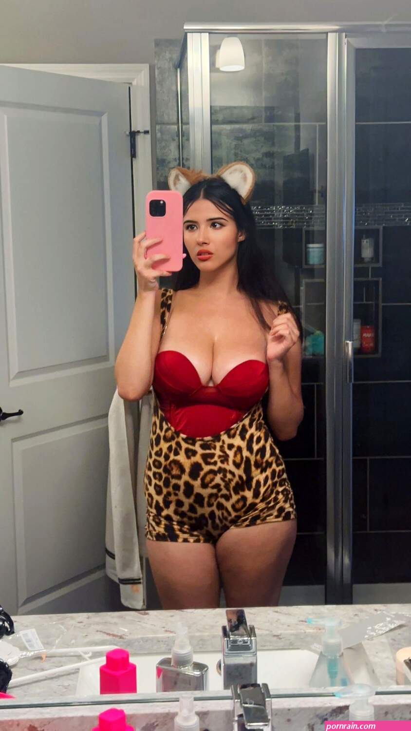 strawberrytabby onlyfans ch3ck bi0