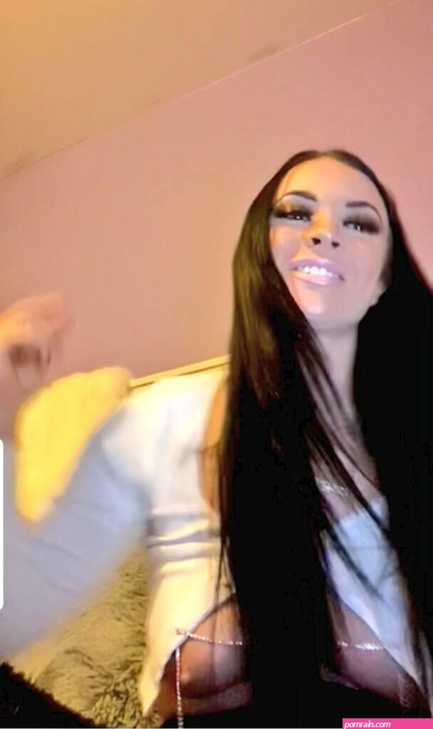 TikTok live nip slip